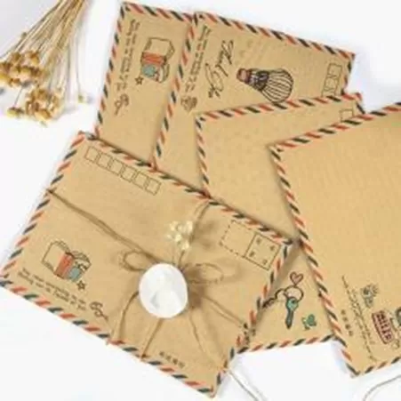 Enveloppes, dossiers et pochettes de documents