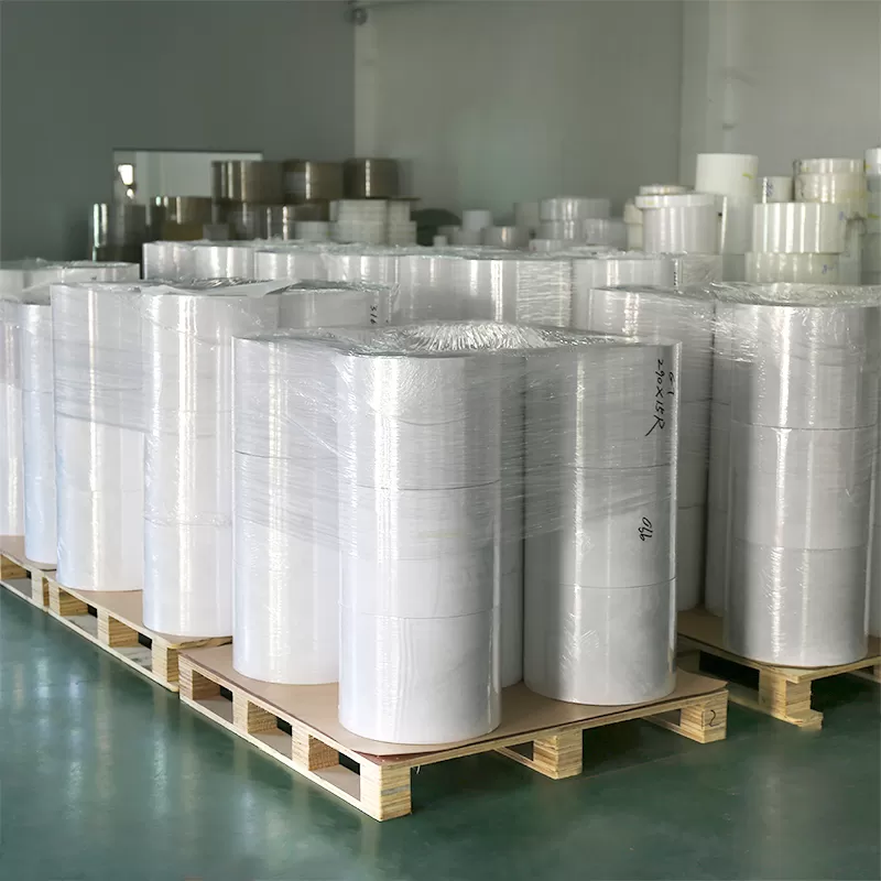 Papier autocollant