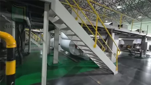 Rouleaux de papier kraft épais et résistant pour l'emballage et l'impression